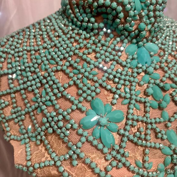 Sherri Hill Jeweled Two-Piece Set – Elegant Evening Glam ✨💎 - Picture 12 of 16